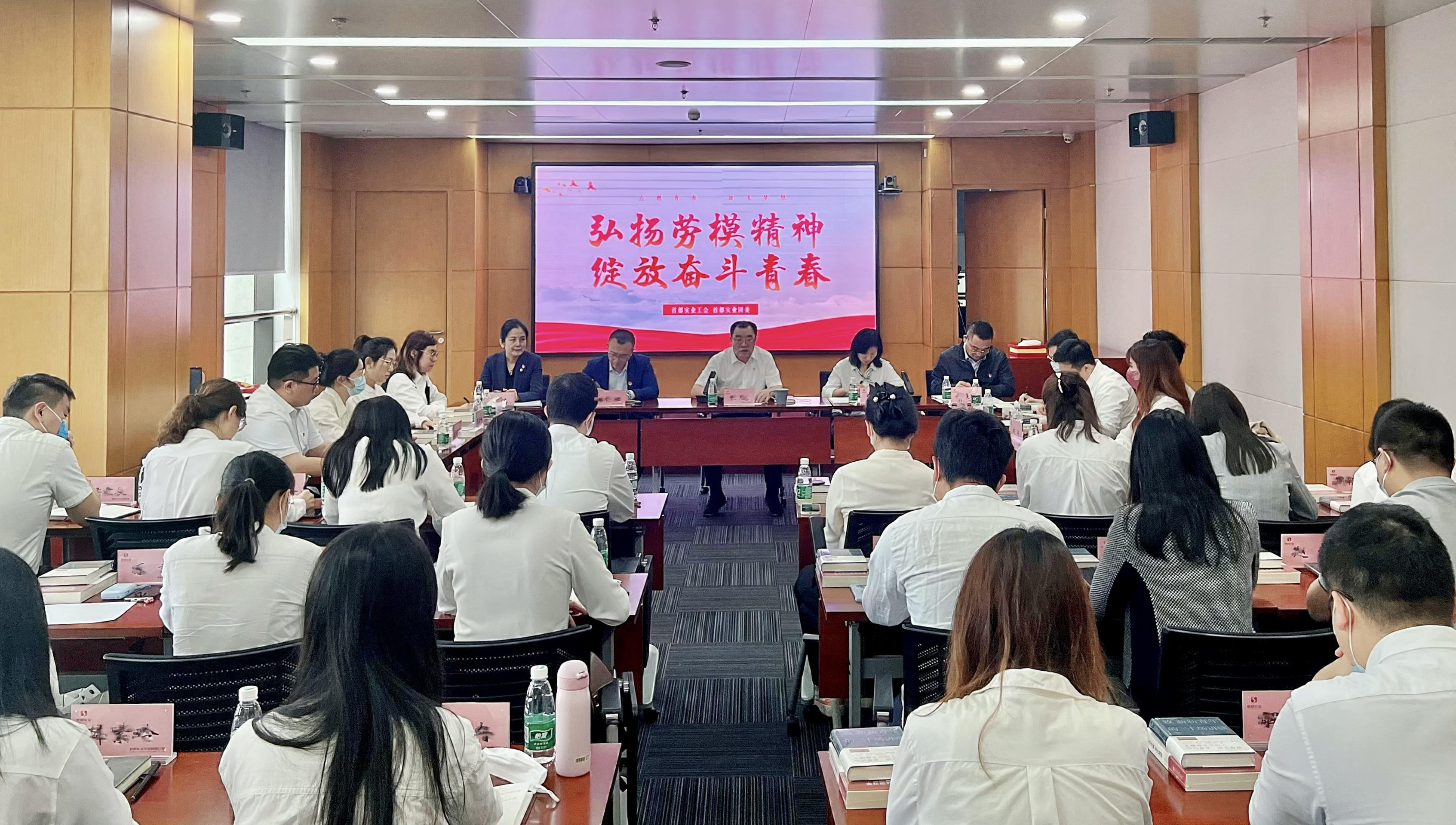 long8-��8(����)Ψһ�ٷ���վ