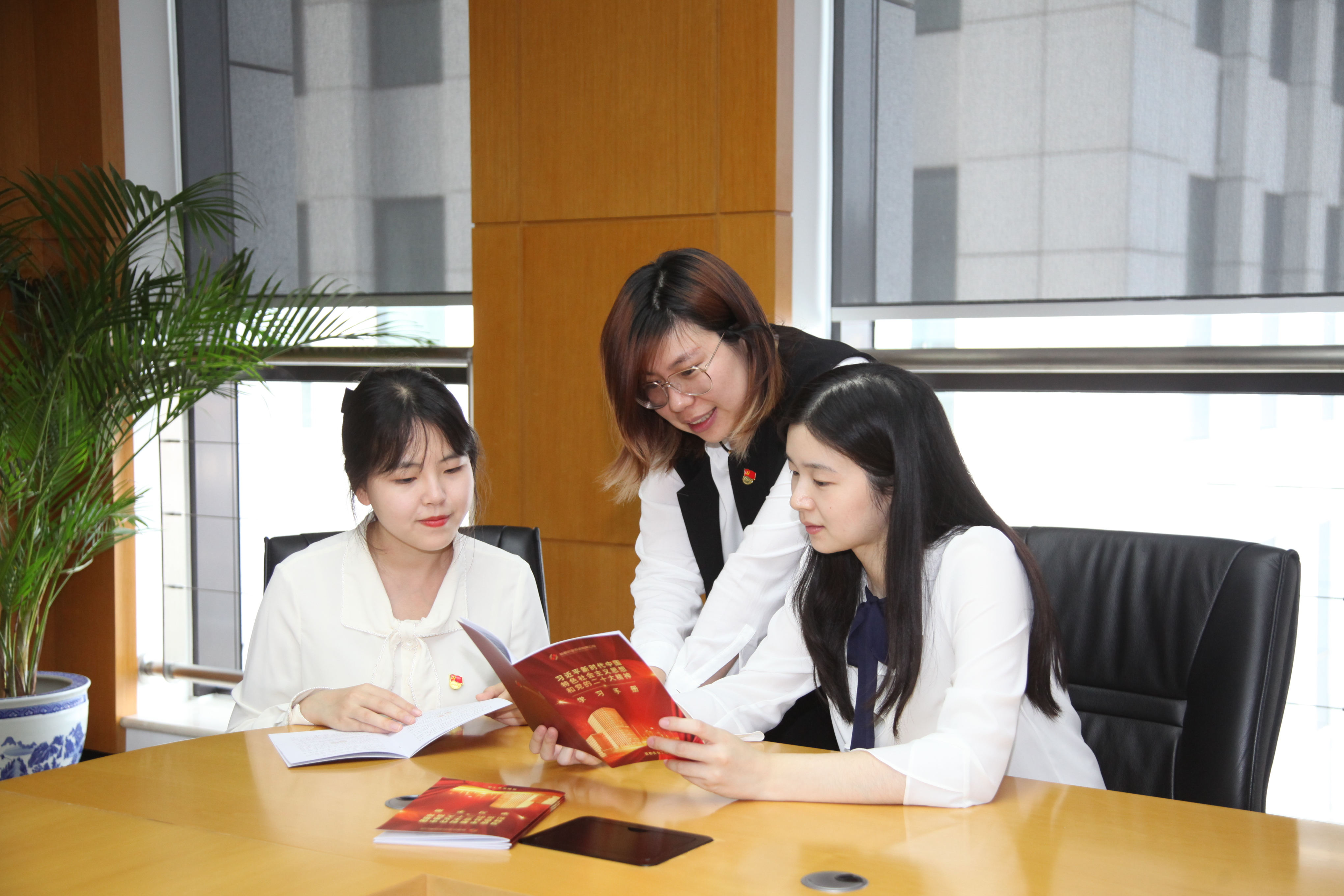 long8-��8(����)Ψһ�ٷ���վ