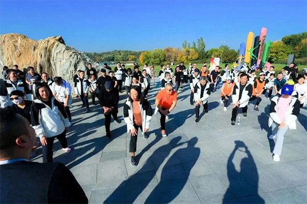 long8-��8(����)Ψһ�ٷ���վ