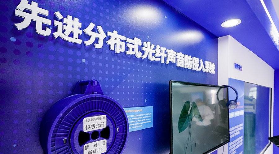 long8-��8(����)Ψһ�ٷ���վ