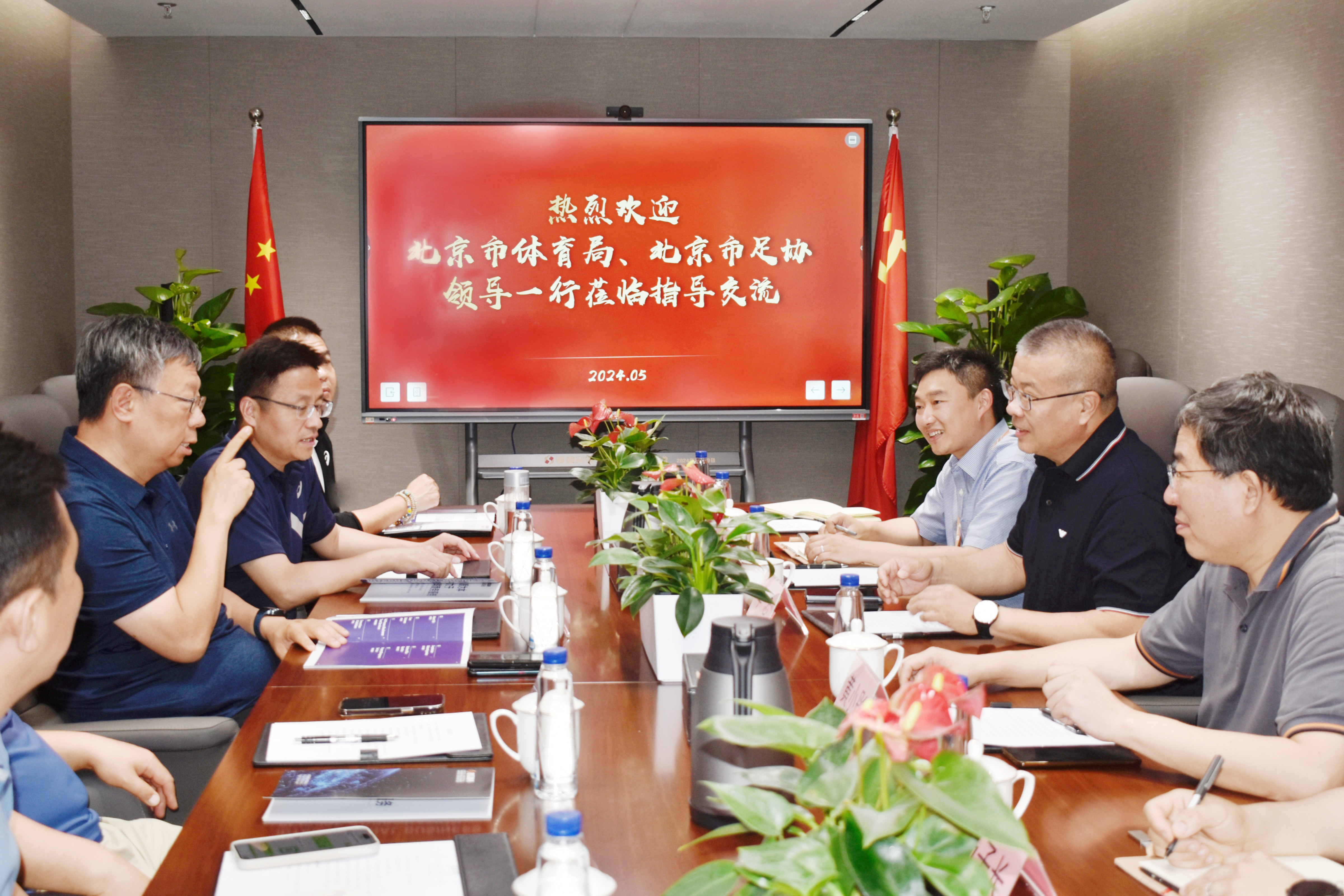 long8-��8(����)Ψһ�ٷ���վ